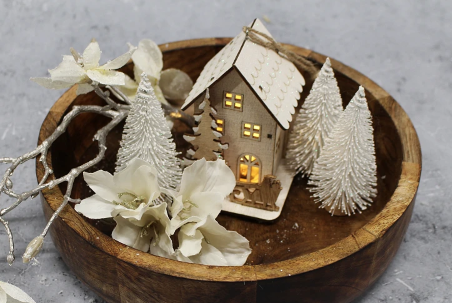 Vánoční dekorace stromeček 11 cm