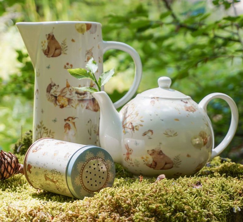 Porcelánová čajová konvice Forest Party 1000 ml
