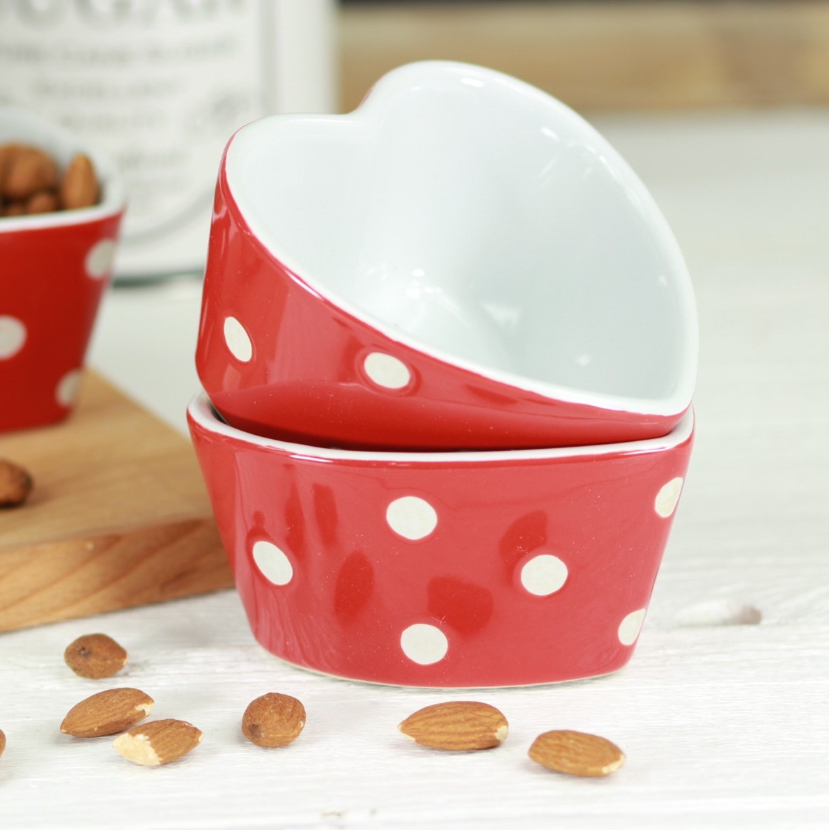 Keramická zapékací miska – červené srdíčko 15 cm